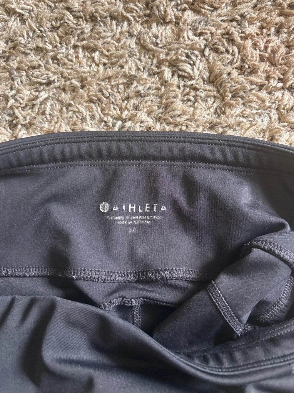 Athleta Women’s Black High Rise Laser Cut Pocket Leggings Size (Add Size) EUC